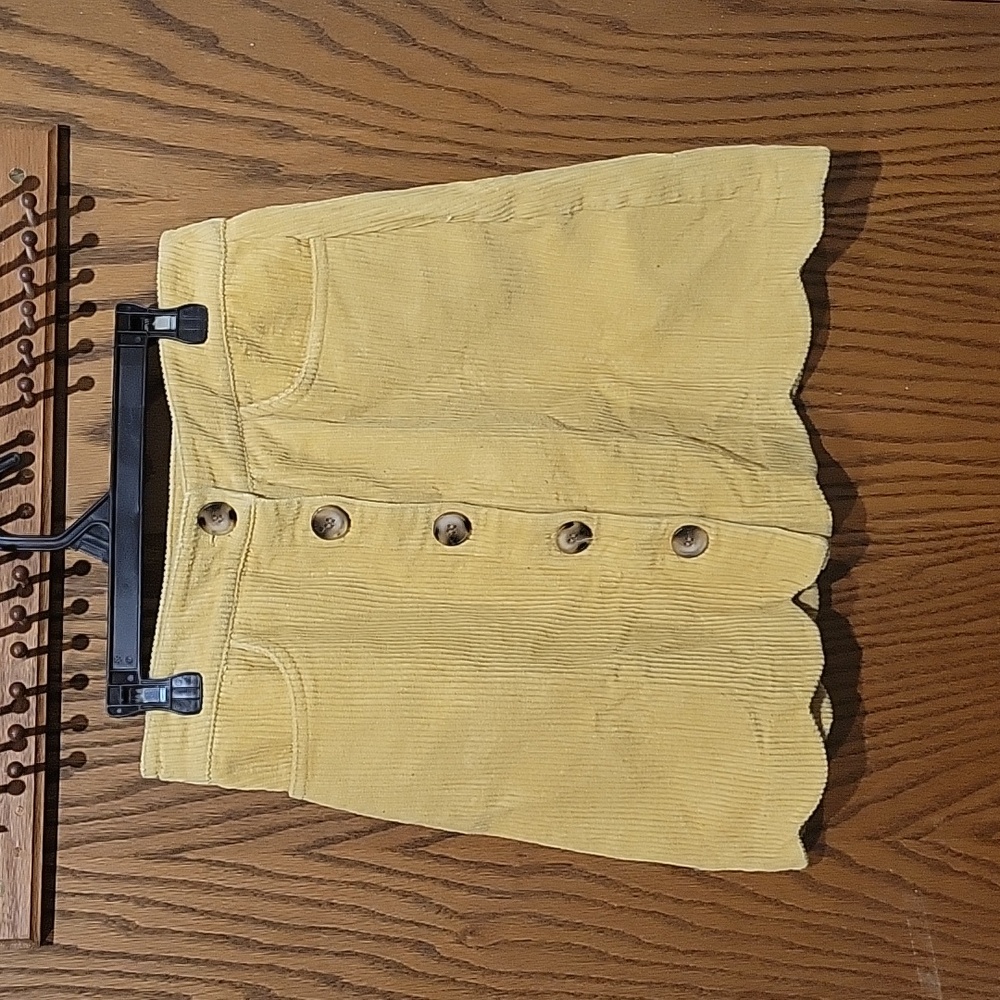 Day To Day Mini Skirt Size Small